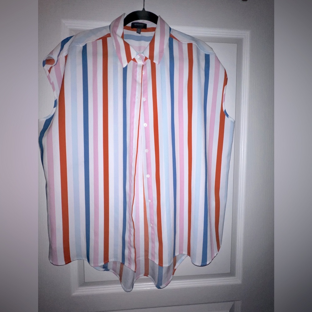 Plus size button front top | Madison Curvy | 2X